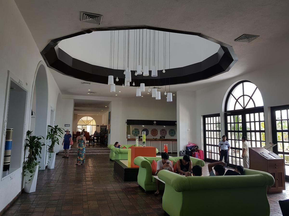 Suite frente al Mar Cancún Esterno foto