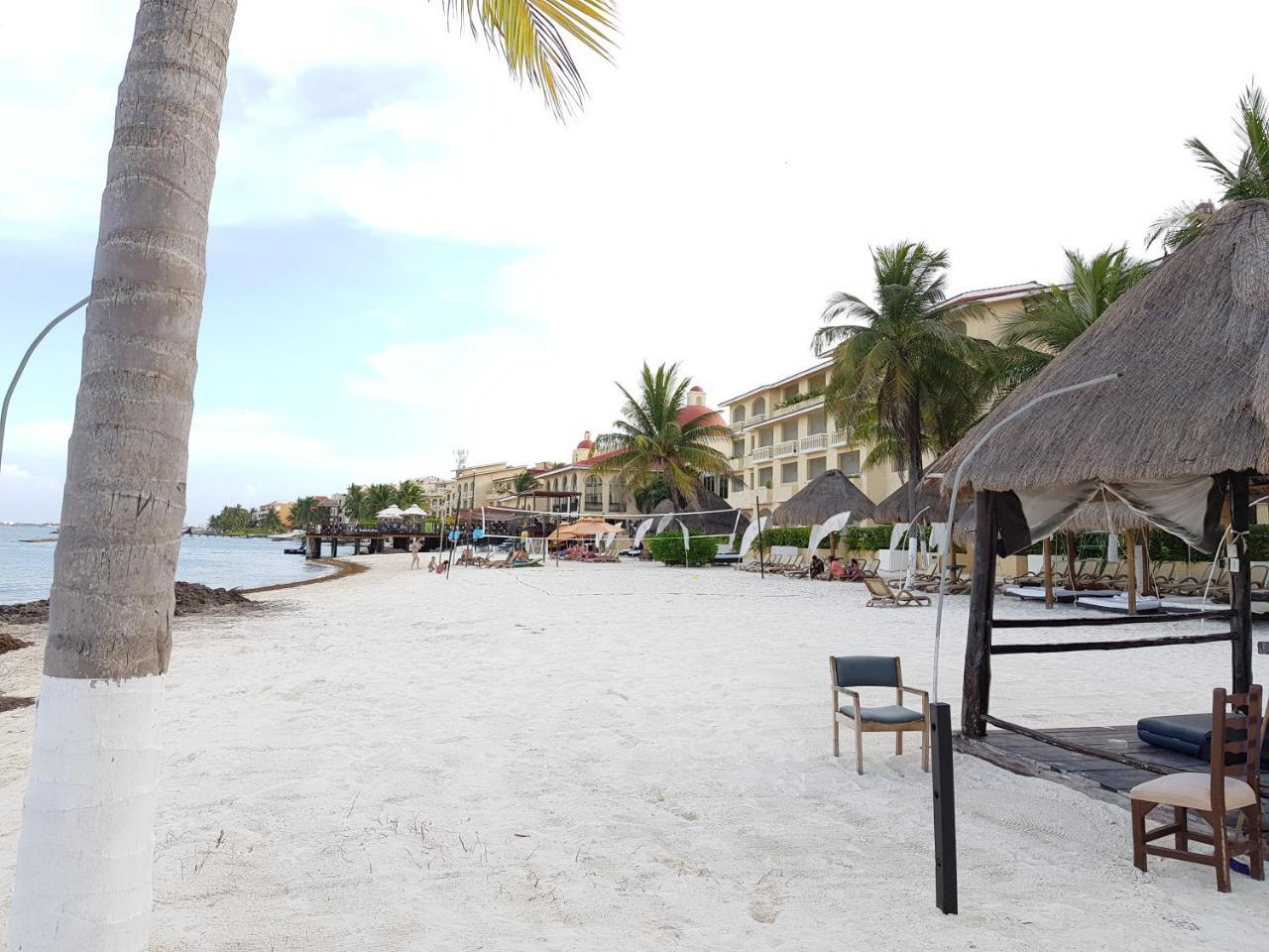 Suite frente al Mar Cancún Esterno foto